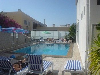 Residencial Melba Casa de hóspedes 2*